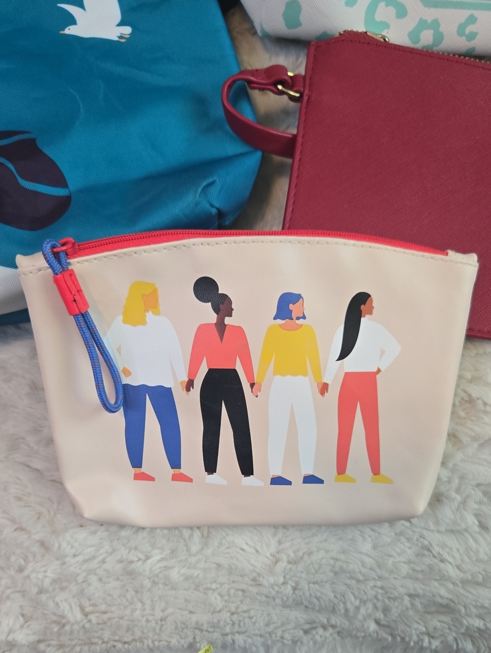 5 Women’s Makeup Bags - Picture 2 of 5